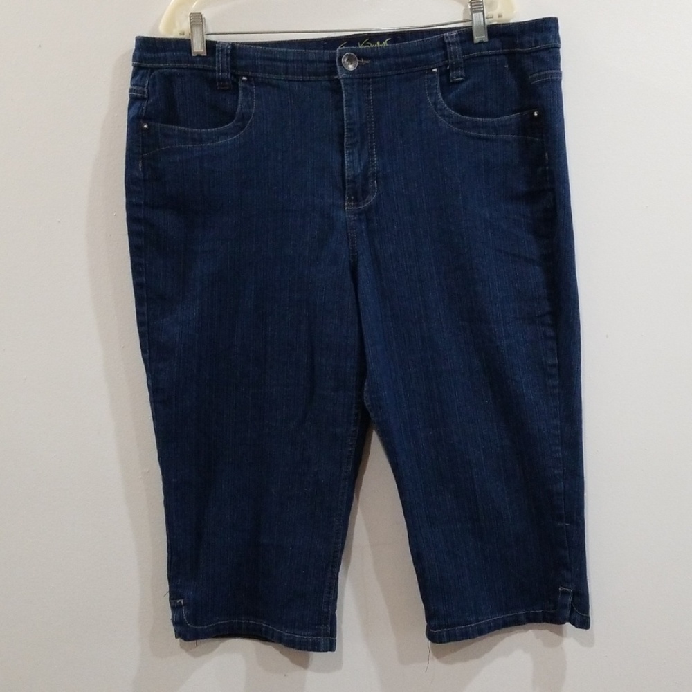 Gloria Vanderbilt 18W talla blue denim capri pants